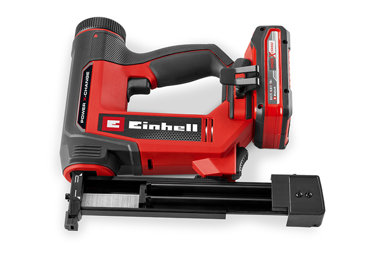 Απεικονίζεται το καρφωτικό με γεμιστήρα γεμάτο συνδετήρες.